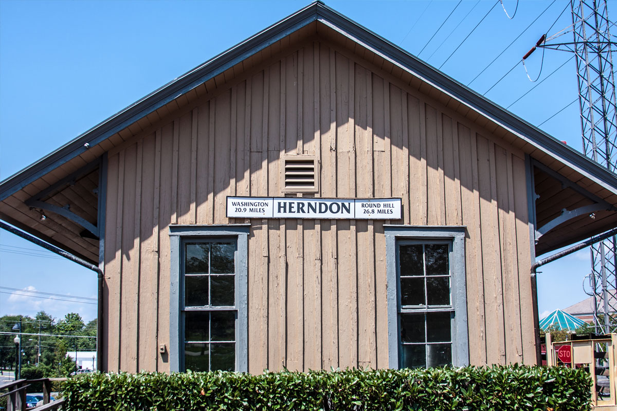 Herndon VA Real Estate & Local Information Deb Frank presents Deb