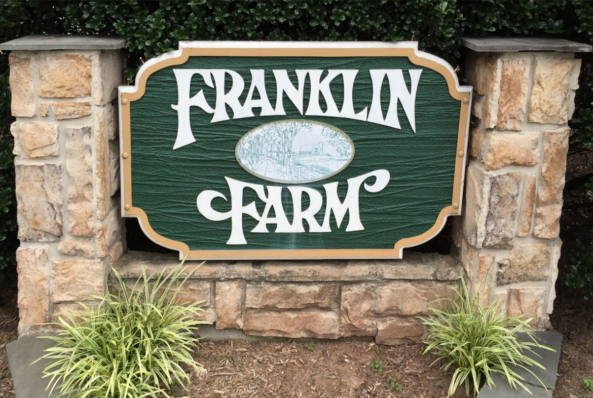 Franklin Farm VA Real Estate & Local Information Deb Frank presents Deb Frank Homes
