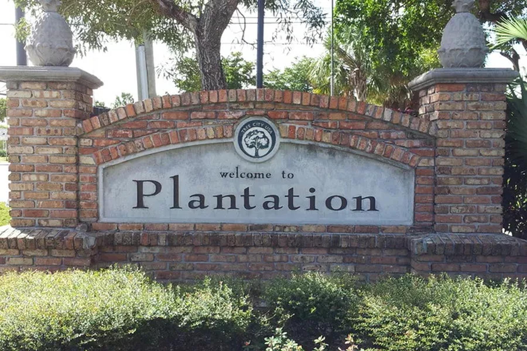 Real Estate in Plantation